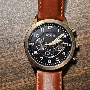 Mens Nixon Leather Gold Field Watch